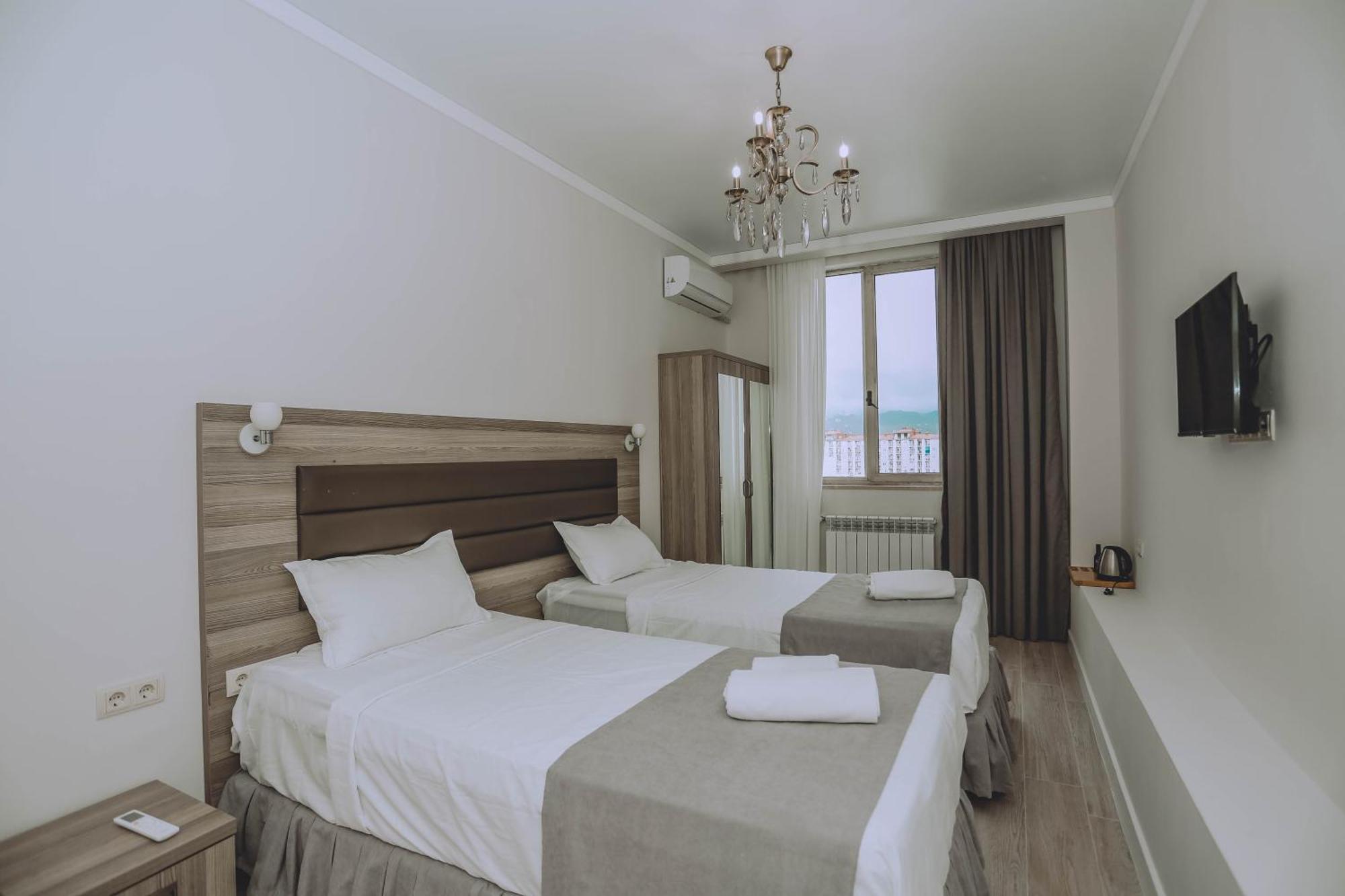 Royal Medis Hotel บาทูมิ ภายนอก รูปภาพ