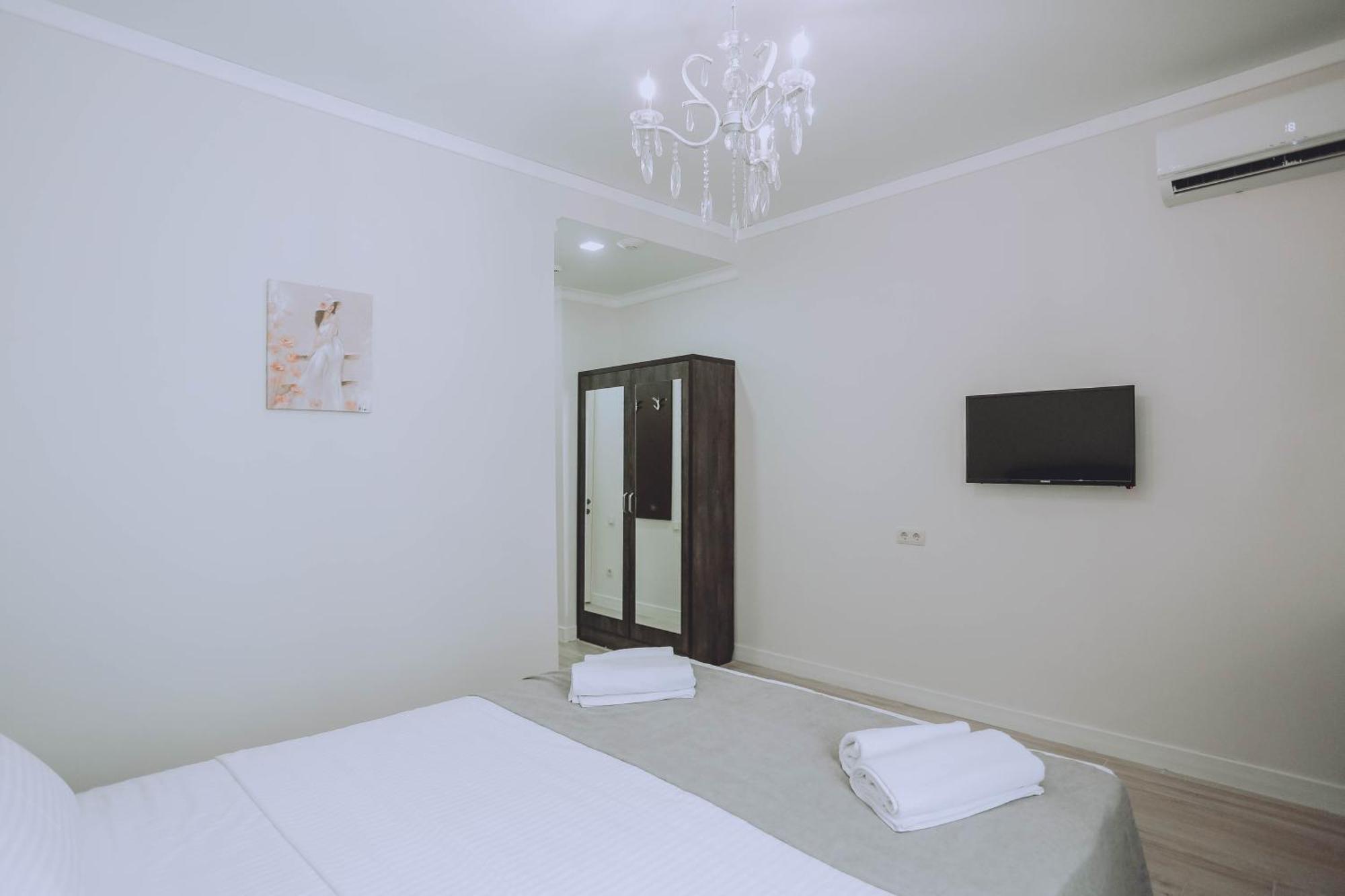 Royal Medis Hotel บาทูมิ ภายนอก รูปภาพ