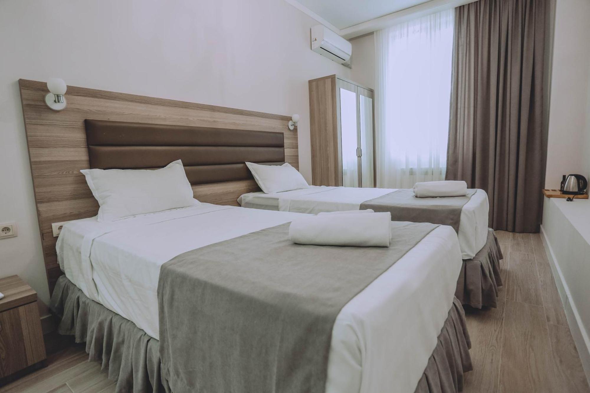 Royal Medis Hotel บาทูมิ ภายนอก รูปภาพ