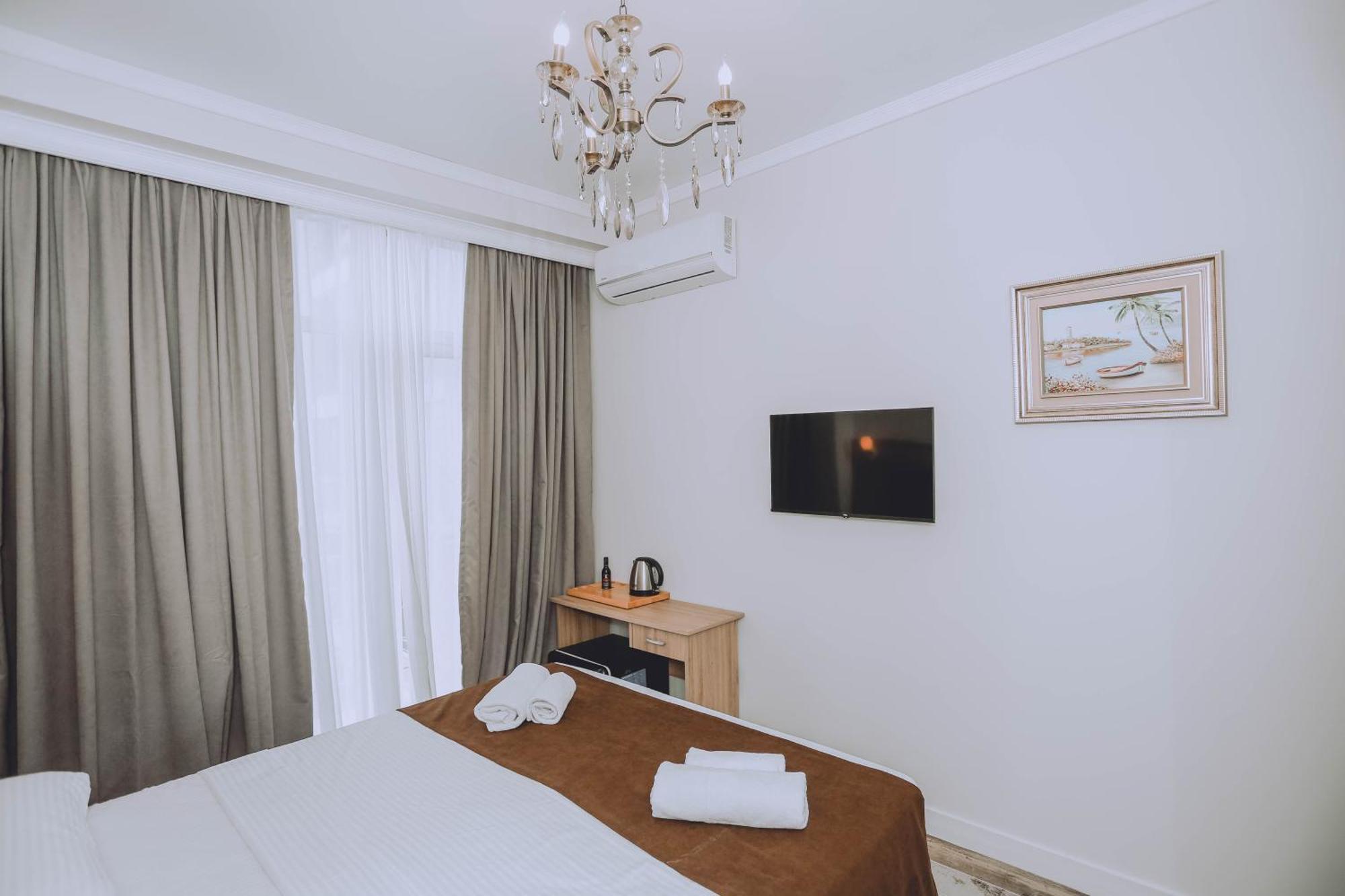 Royal Medis Hotel บาทูมิ ภายนอก รูปภาพ