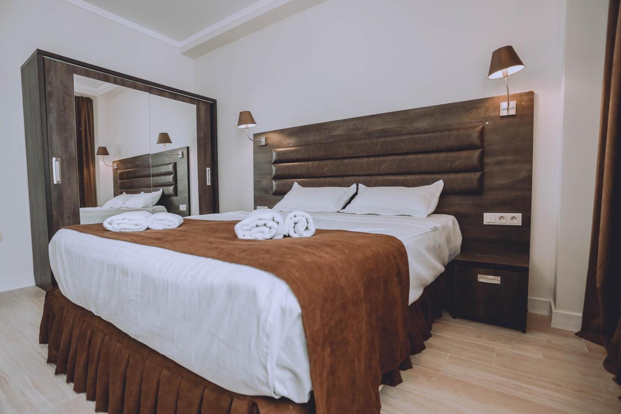 Royal Medis Hotel บาทูมิ ภายนอก รูปภาพ