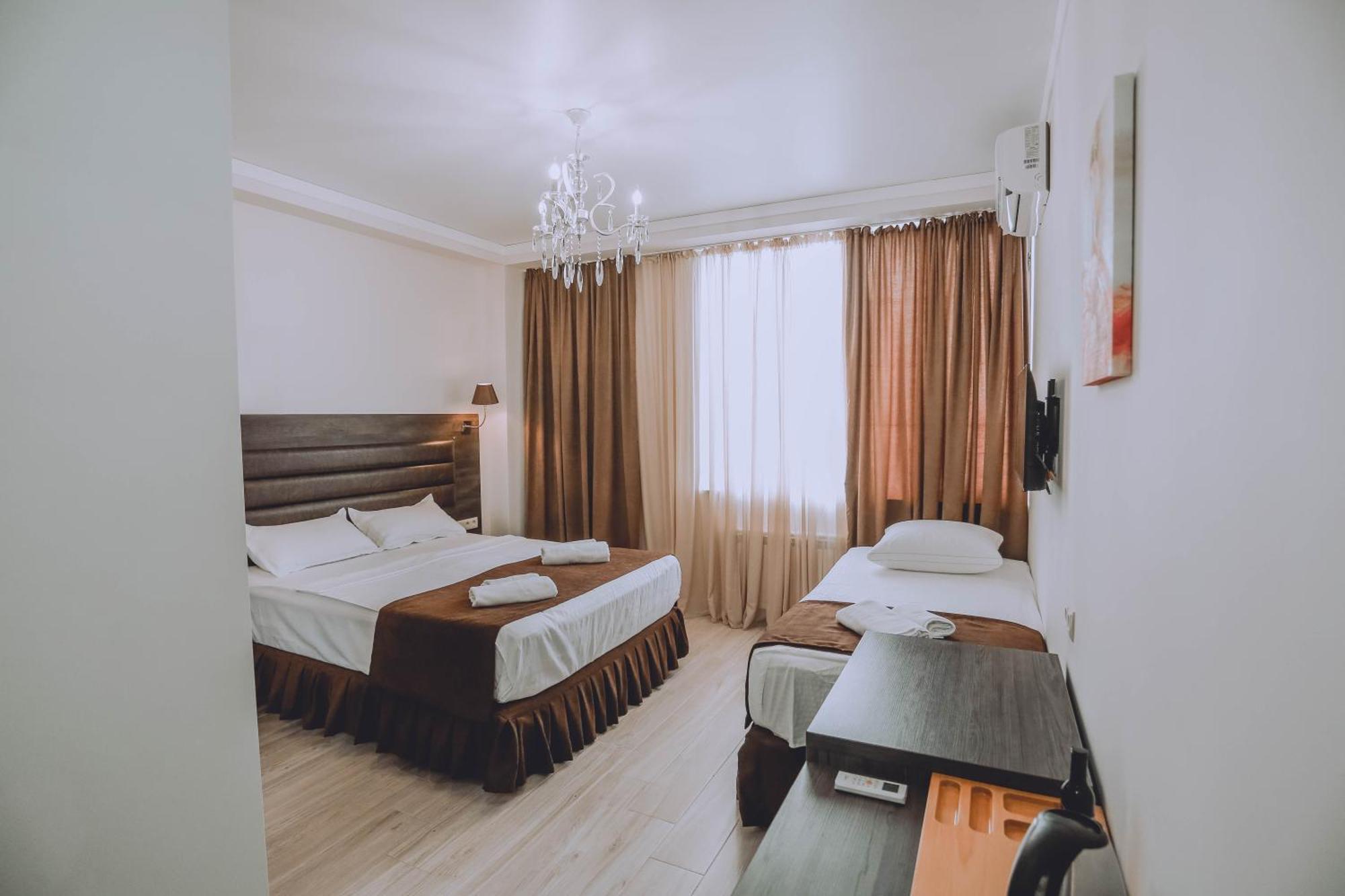 Royal Medis Hotel บาทูมิ ภายนอก รูปภาพ